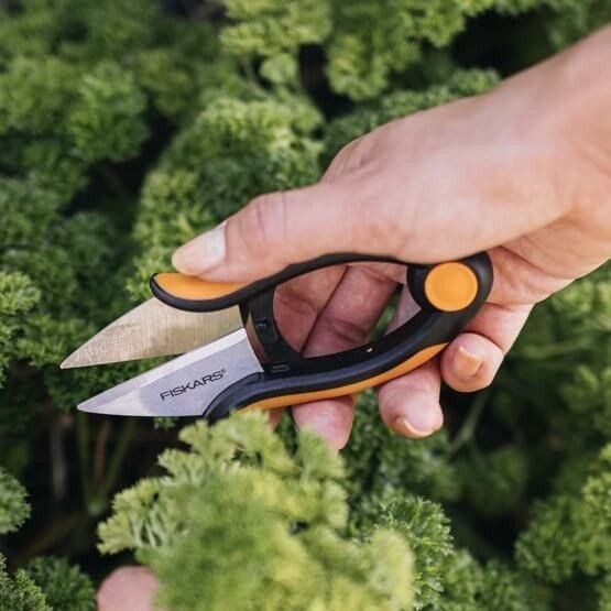 Ножницы для трав Fiskars SP-220 1063326 1063326 фото