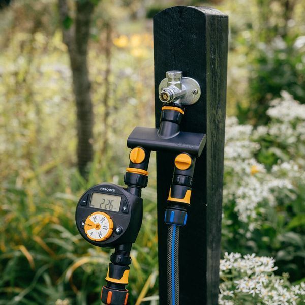 Трійник для крана Fiskars Comfort 2 виходи (1070577) 1070577 фото