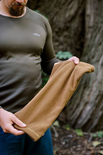 Повязка флисовая Tribe Neck Warmer T-KF-0024-coyote, L-XL T-KF-0024-coyote-L-XL фото