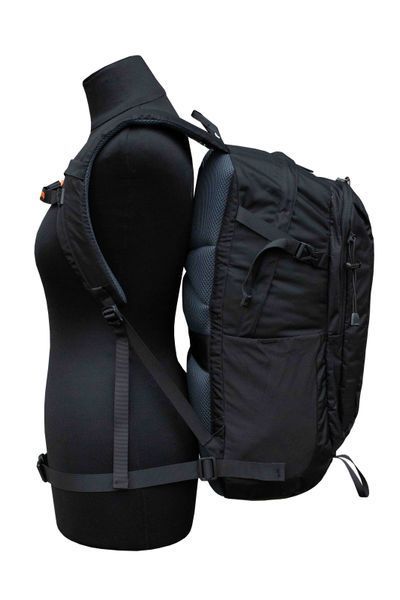 Рюкзак Tramp Ivar туристический черный 30л UTRP-051 UTRP-051-black фото