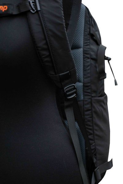 Рюкзак Tramp Ivar туристический черный 30л UTRP-051 UTRP-051-black фото