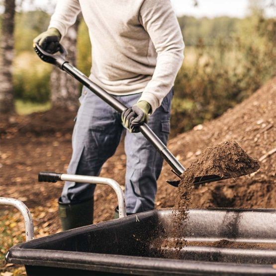 Лопата совкова Fiskars Ergonomic Pro (1066711) 1066711 фото