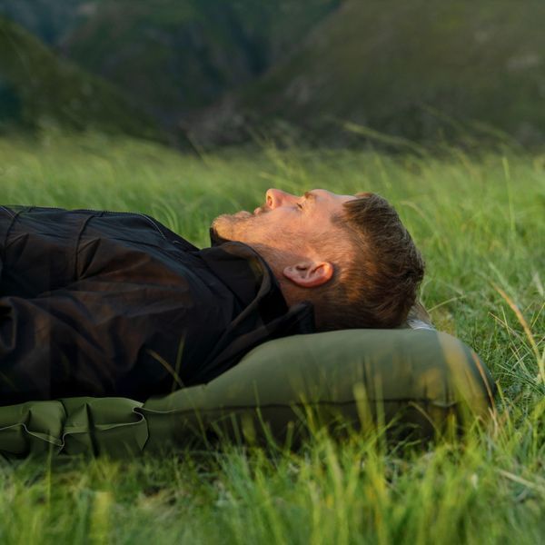 Матрац туристичний надувний двомісний Naturehike CNK2550WS019, 200х125х6.5 см, зелений із вбудованою помпою для надування 6977465869616 фото