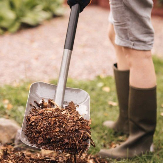Лопата совкова Fiskars Ergonomic (1066712) 1066712 фото