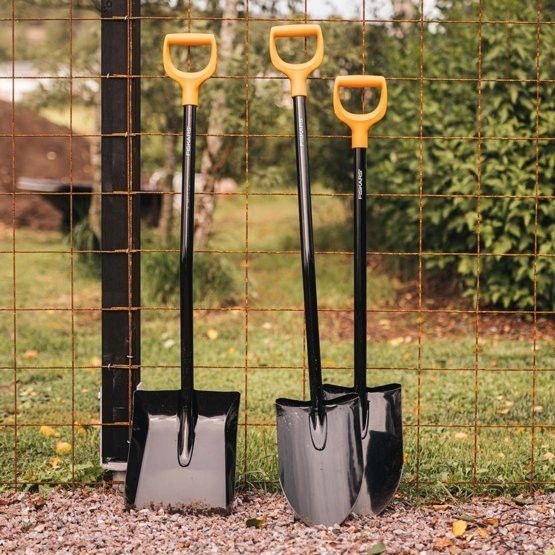 Лопата совкова для бетону Fiskars Solid (1067518) 1067518 фото