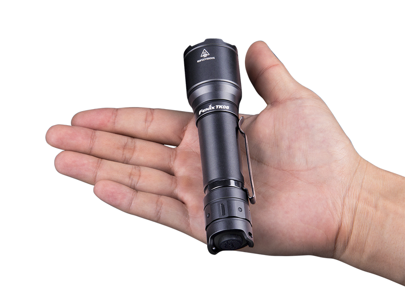 Фонарь ручной Fenix ​​TK06 TK06 фото