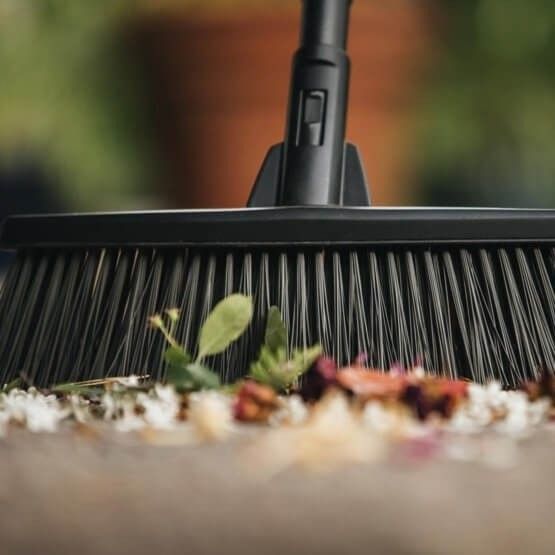 Універсальна щітка Fiskars (M) 1025921 1025921 фото