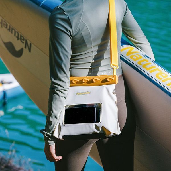 Водонепроницаемая сумка Naturehike CNK2300BS016, 2,6л, желтая 6976023924941 фото