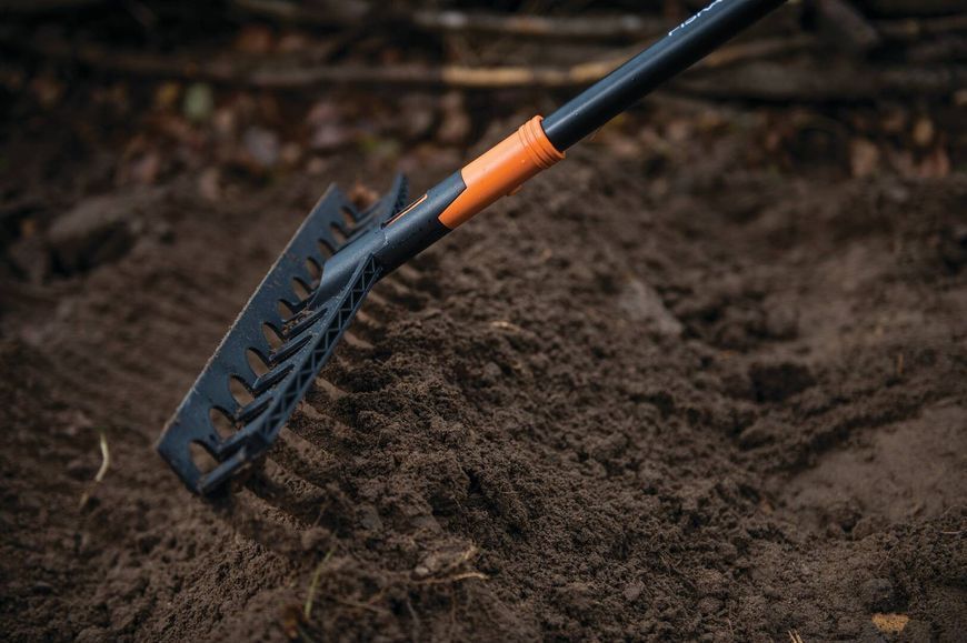 Граблі універсальні Fiskars Solid (M) 135066 (1003466) 1003466 фото