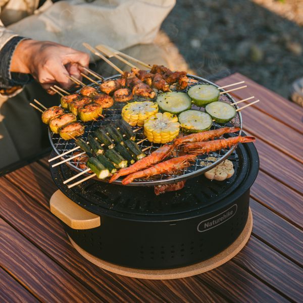 Настольная круглая печь с решеткой и сковородкой Naturehike CNK2550CF010, 36*32.6*12 см, хромированное железо 6977465869364 фото
