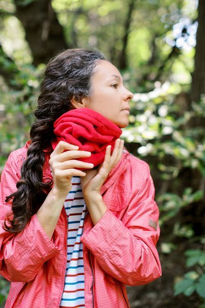 Повязка флисовая Tribe Neck Warmer T-KF-0019 OS, red T-KF-0019-red фото