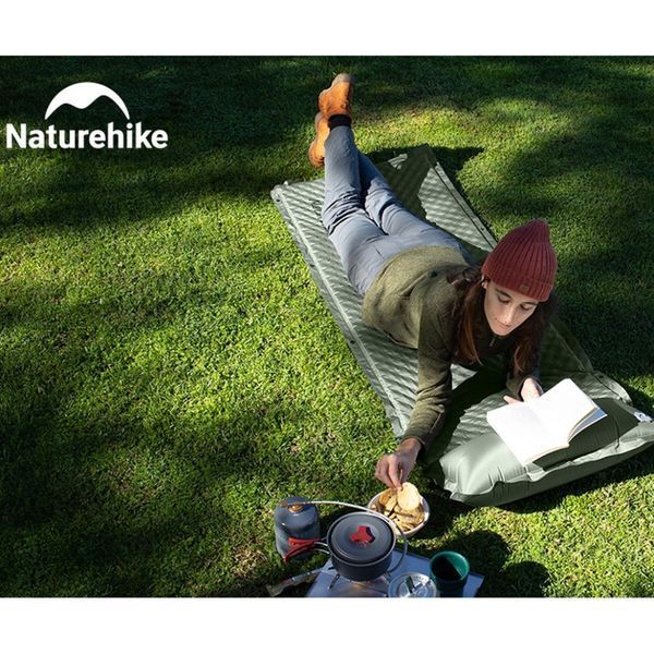 Матрац з подушкою ортопедичний одномісний Naturehike CNK2450WS020, самонадувний, 200х63х10 см, темно-зелений 6927595712733 фото