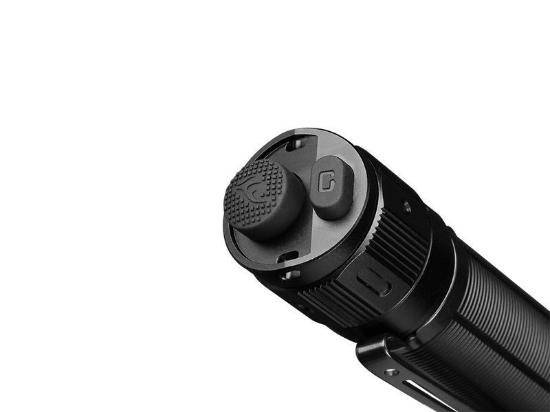 Фонарь ручной Fenix ​​TK16 V2.0 TK16V20 фото