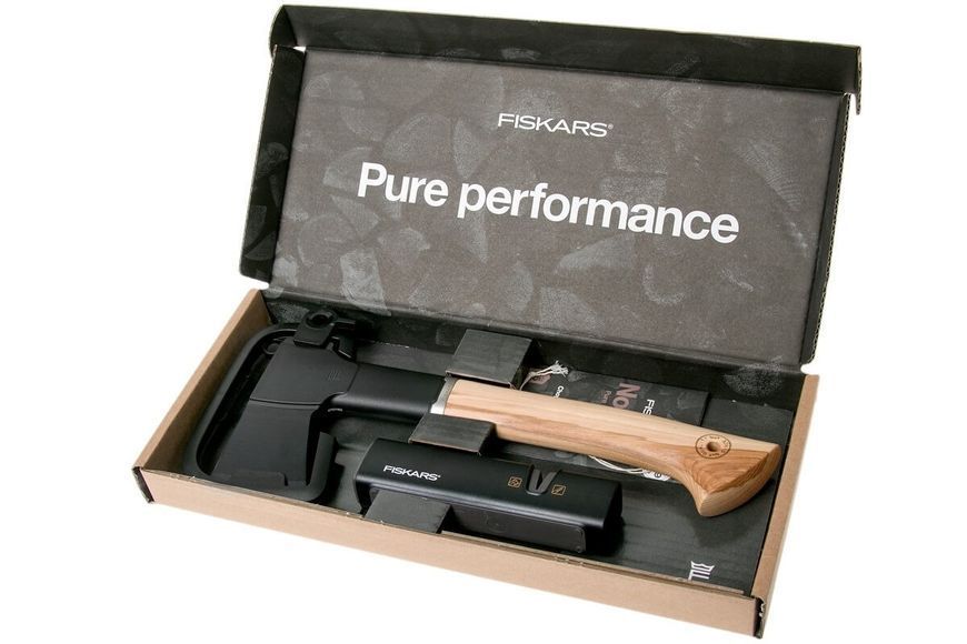 Подарунковий набір Fiskars Norden chopping axe N7 + sharpener SET 1051146 1051146 фото