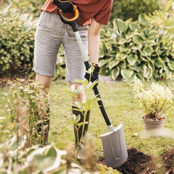 Лопата штикова пряма Fiskars Xact&trade; (1066730) 1066730 фото