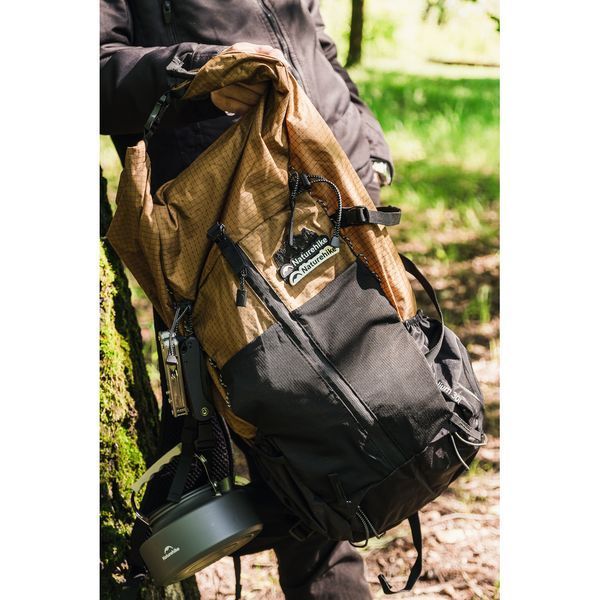 Рюкзак туристичний Naturehike Helium CNK2300016, 30+5 л, коричневий 6976507661133 фото