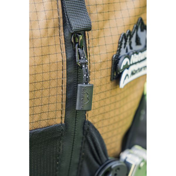 Рюкзак туристичний Naturehike Helium CNK2300016, 30+5 л, коричневий 6976507661133 фото
