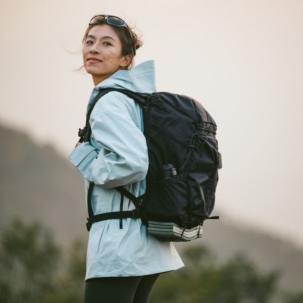 Рюкзак туристичний Naturehike Helium CNK2300BB017, 25 л, чорний 6976507661010 фото