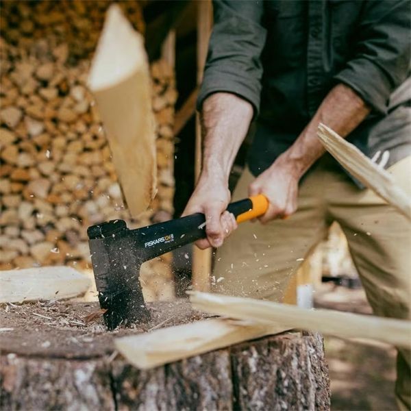 Универсальный топор Fiskars X-series X24 Universal M 1069104 1069104 фото