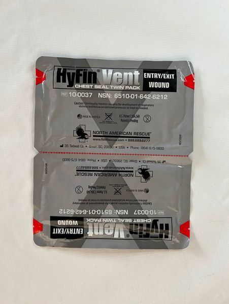 Окклюзионная наклейка HyFin Vent Chest Seal Twin Pack серая к.17 фото