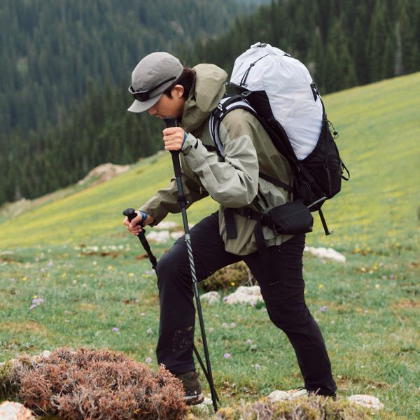 Рюкзак туристический Naturehike Helium CNK2450XB016, 40 л, белый, L 6927595796979 фото