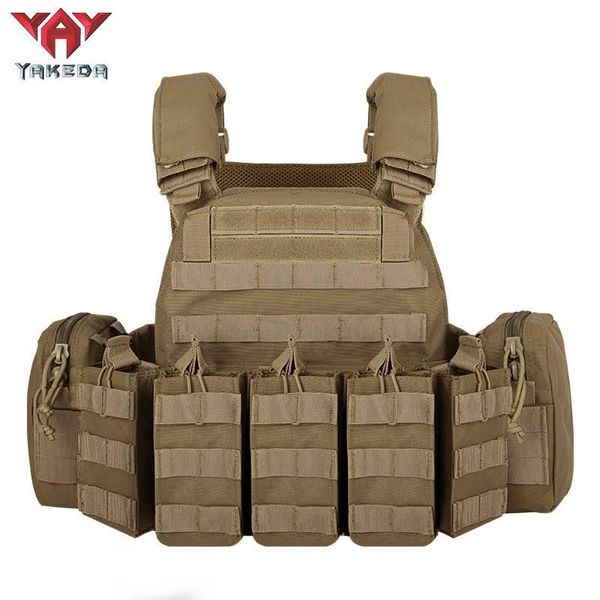 Плитоноска Yakeda VT-6031-6 поліестер 600D з системою MOLLE з підсумками Койот VT-6031-CP фото