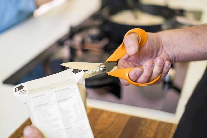 Ножиці великі універсальні 25 см Fiskars Classic (1075050) 1075050 фото