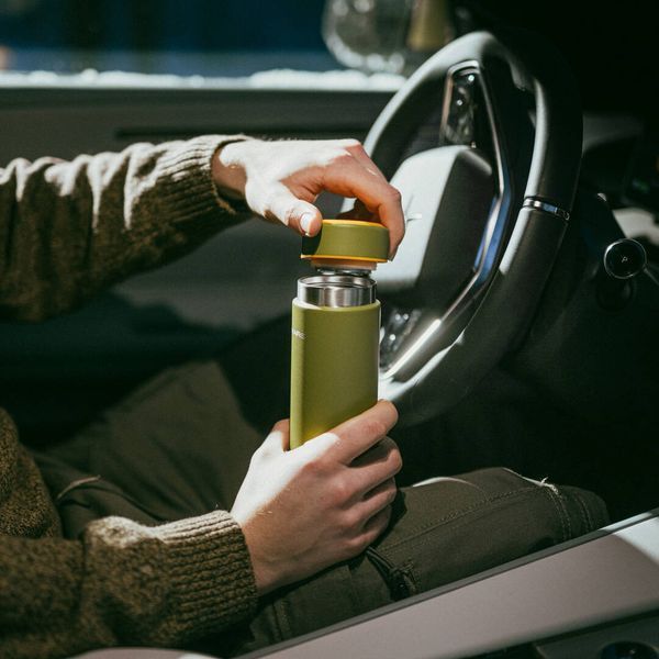 Термос Fiskars On-the-go 0.5 л, колір кропива (1078760) 1078760 фото