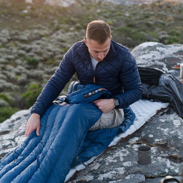 Спальный мешок с натуральным пухом Naturehike CWM295 CNK2300SD013, голубой 6976023920899 фото