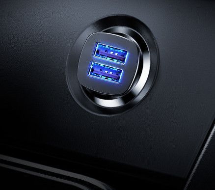 Автомобільний швидкий зарядний пристрій Baseus Square Metal QC 3.0 30W 2USB 5A в прикурювач Black арт.220 фото