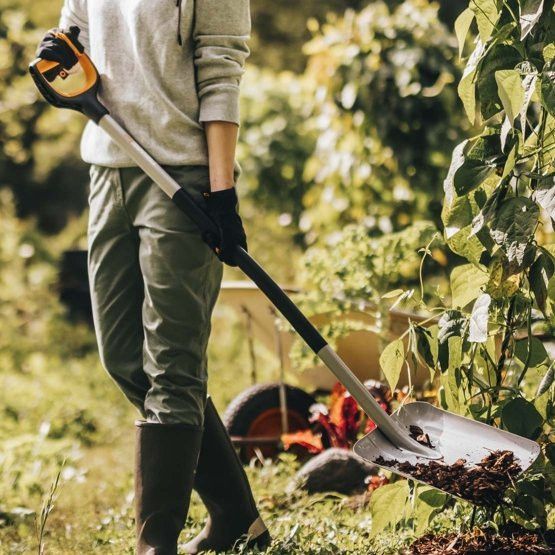 Лопата совковая Fiskars Xact (1066731) 1066731 фото