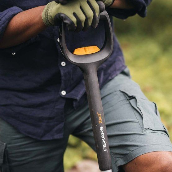 Телескопічна лопата з заокругленим лезом Fiskars Xact (1066732) 1066732 фото