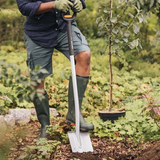 Телескопічна лопата з заокругленим лезом Fiskars Xact (1066732) 1066732 фото