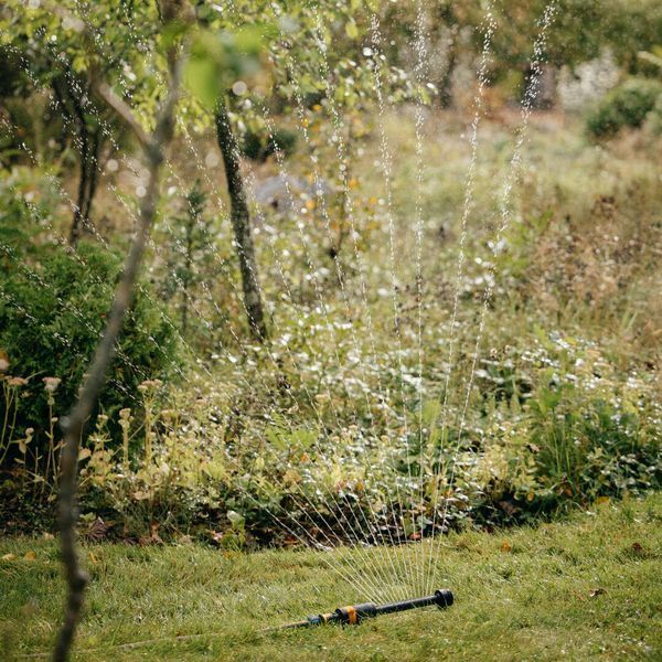 Дождеватель Fiskars осциллирующий Fiskars Solid M (1070835) 1070835 фото