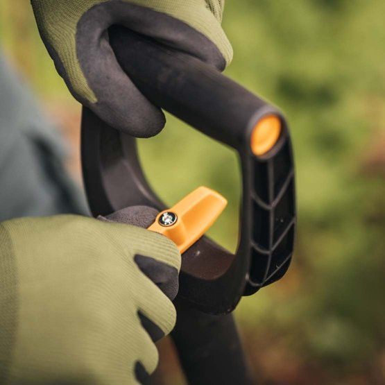 Телескопічна лопата пряма Fiskars Xact (1066733) 1066733 фото