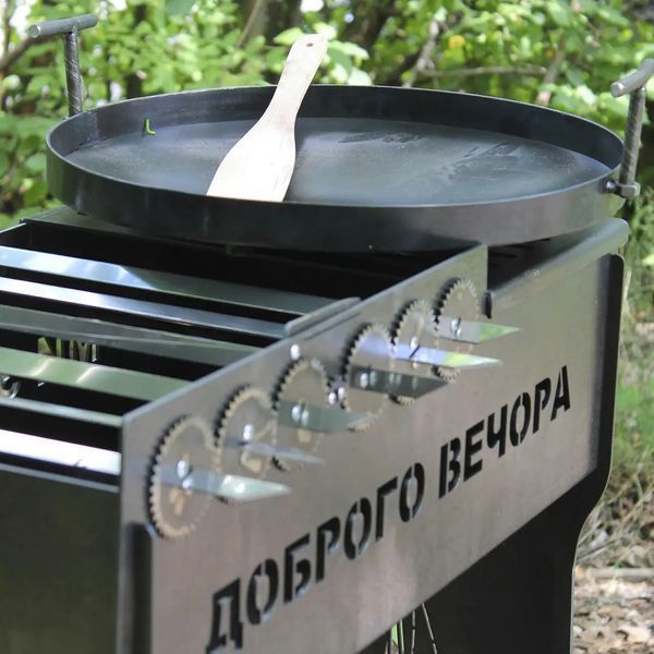 Мангальный комплекс: Мангал разборный высокий со встроенной шашлычницей на 8 шт + Сковорода 40 см с крышкой SP00236 фото