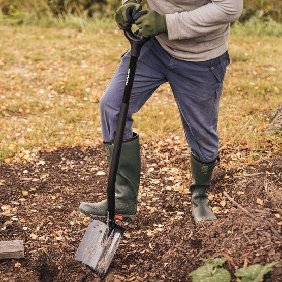 Лопата штикова Fiskars Ergonomic Pro XL (1066707) 1066707 фото