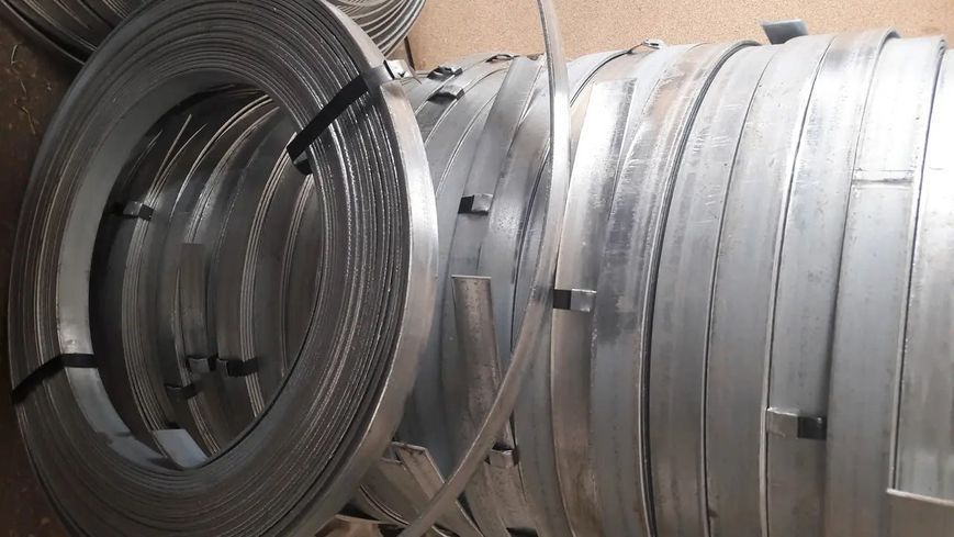 Смуга заземлення оцинкована 25х4 бл-з.25 фото