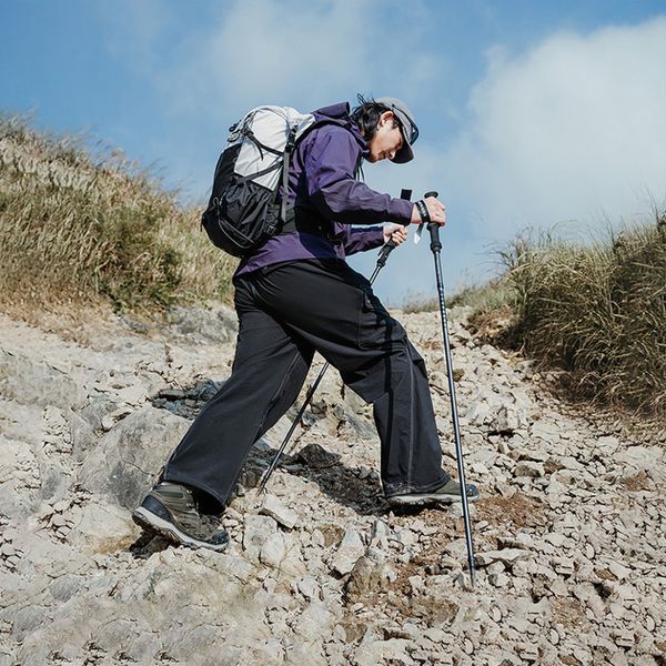 Трекинговая палка Naturehike CNK2450DS017, 35-110 см, черная 6927595785416 фото