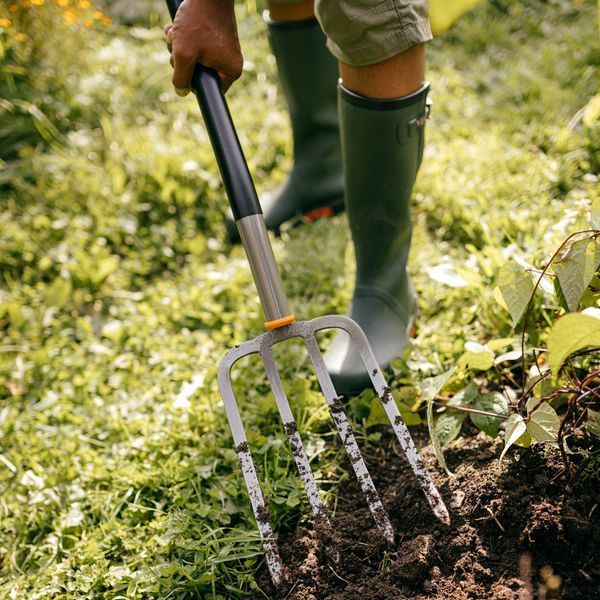 Садовые вилы Fiskars Ergonomiс 1070679 1070679 фото